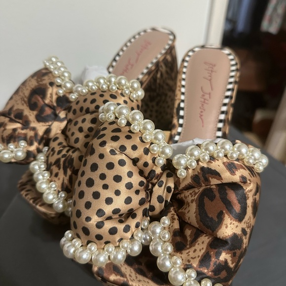 Betsey Johnson Leopard and Polka Dot Mules with Pearl Embellishments - Picture 1 of 6